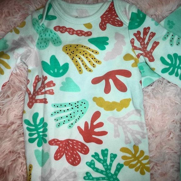 X2 MAC & MOON KNOTTED INFANT GOWNS ORGANIC COTTON FLORAL CORAL REEF-ONE SIZE - Picture 4 of 6